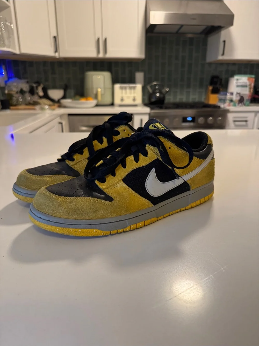 2008 Nike Dunk Low Varsity Maize
